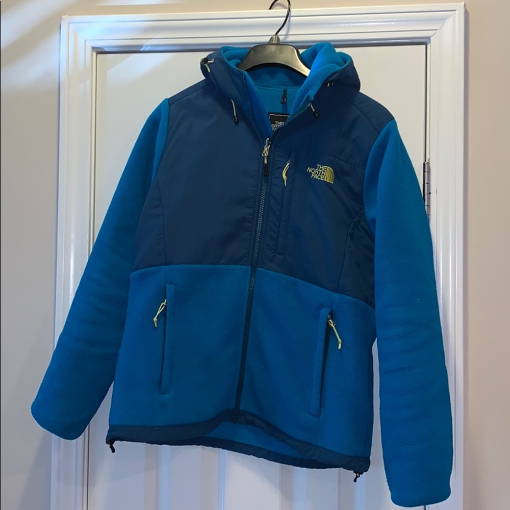 North Face Denali Jacket with Hood - Women’s